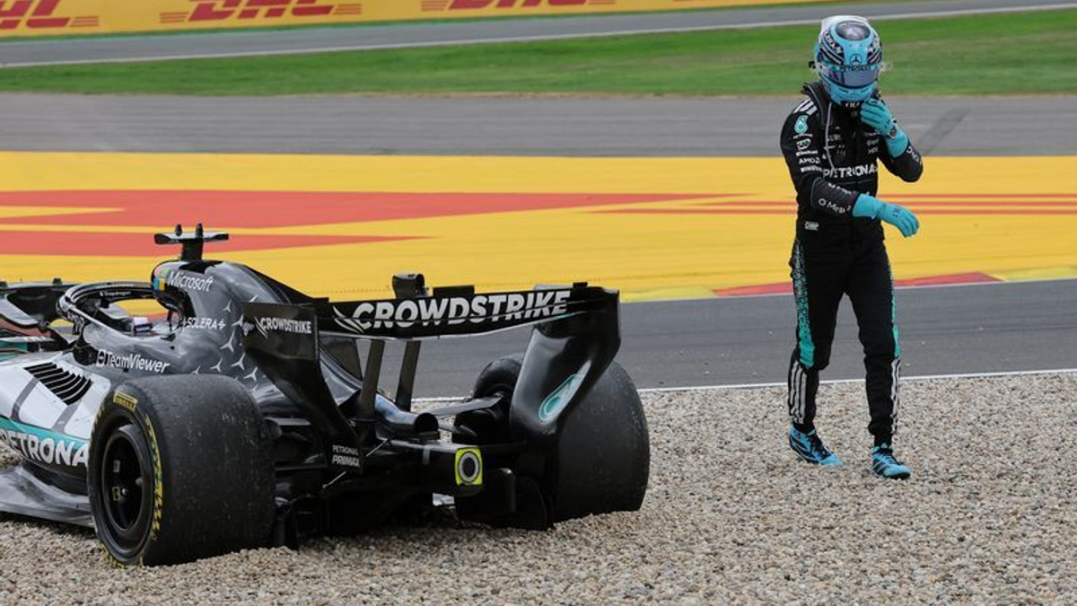 Russell Left 'Numb' After Costly Belgian GP Crash Derails Title Bid