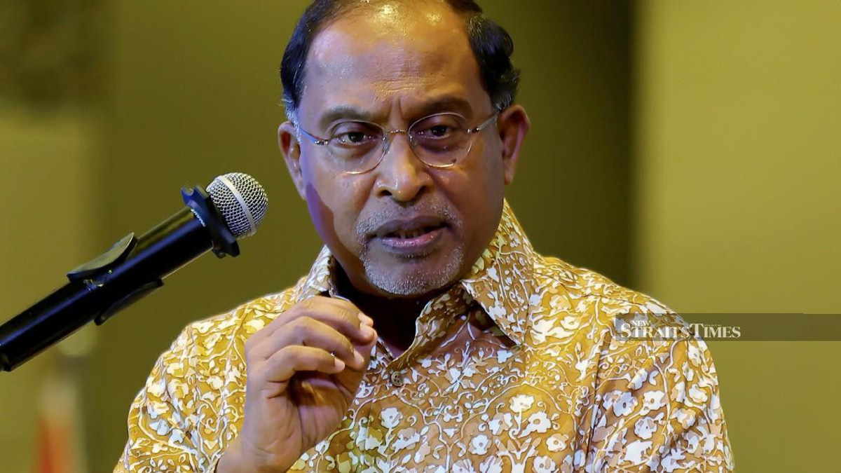 Zambry Dismisses Mahfuz's Ministerial Demands, Points to Anwar as Arbiter