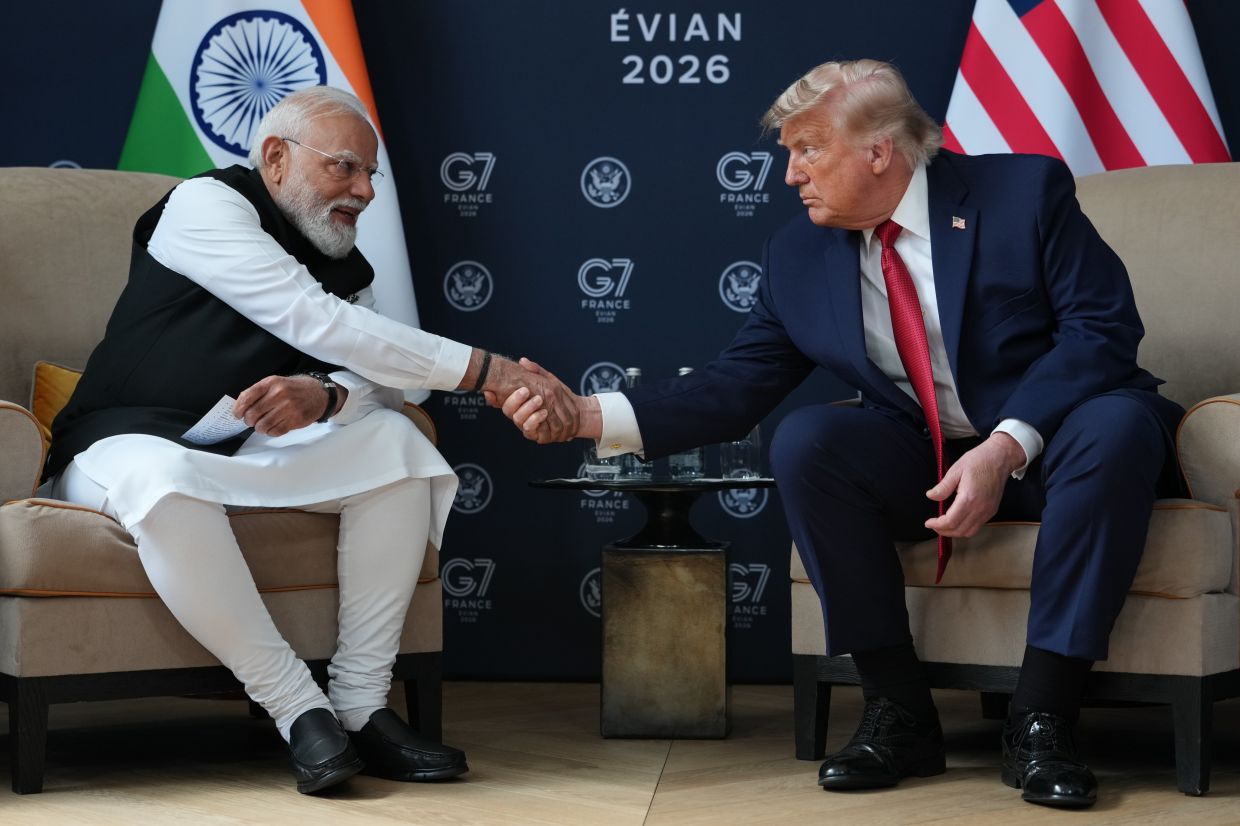 Trump Dismisses Concerns Over Indian Sailors' Deaths in Modi Meeting