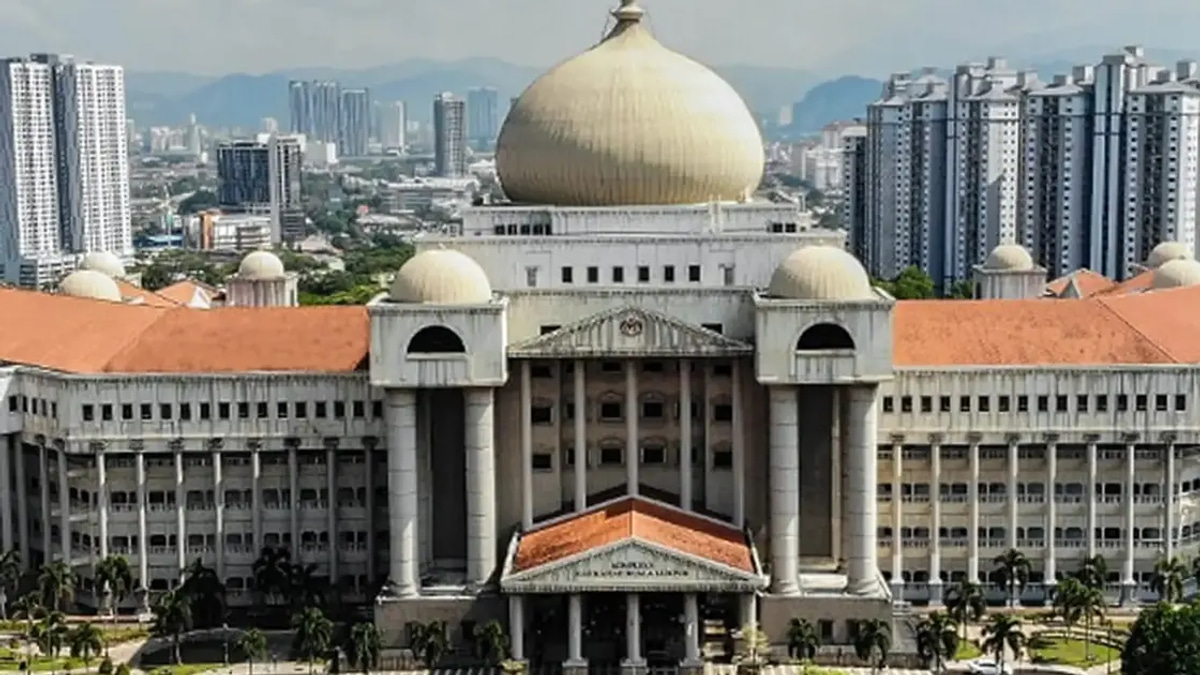 PM Exempt from Testifying in RM30 Million Lawsuit, High Court Rules