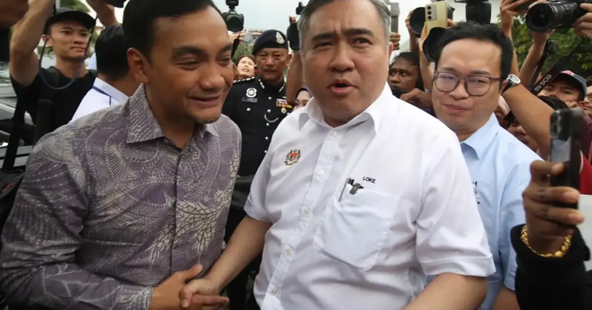 Loke and Onn Hafiz Move Past Online Tensions in Diplomatic First Meeting