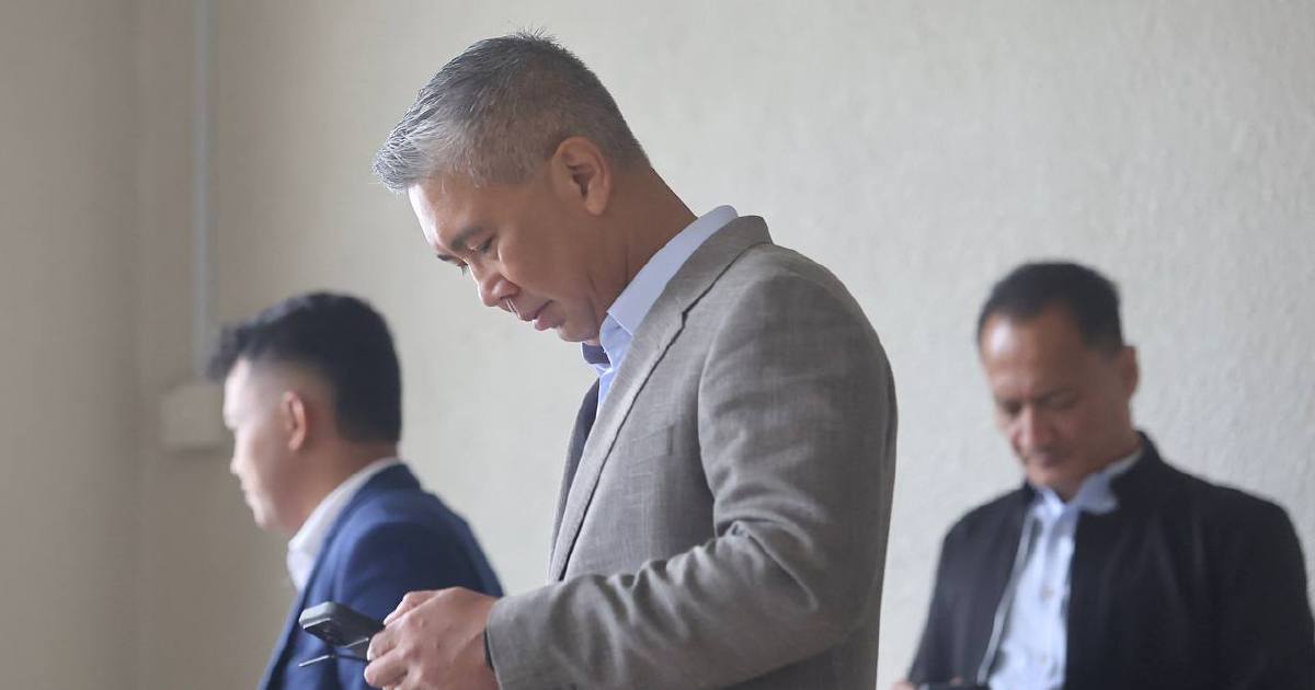 Tengku Zafrul tells court Muhyiddin's minutes were orders to implement, not policy approvals