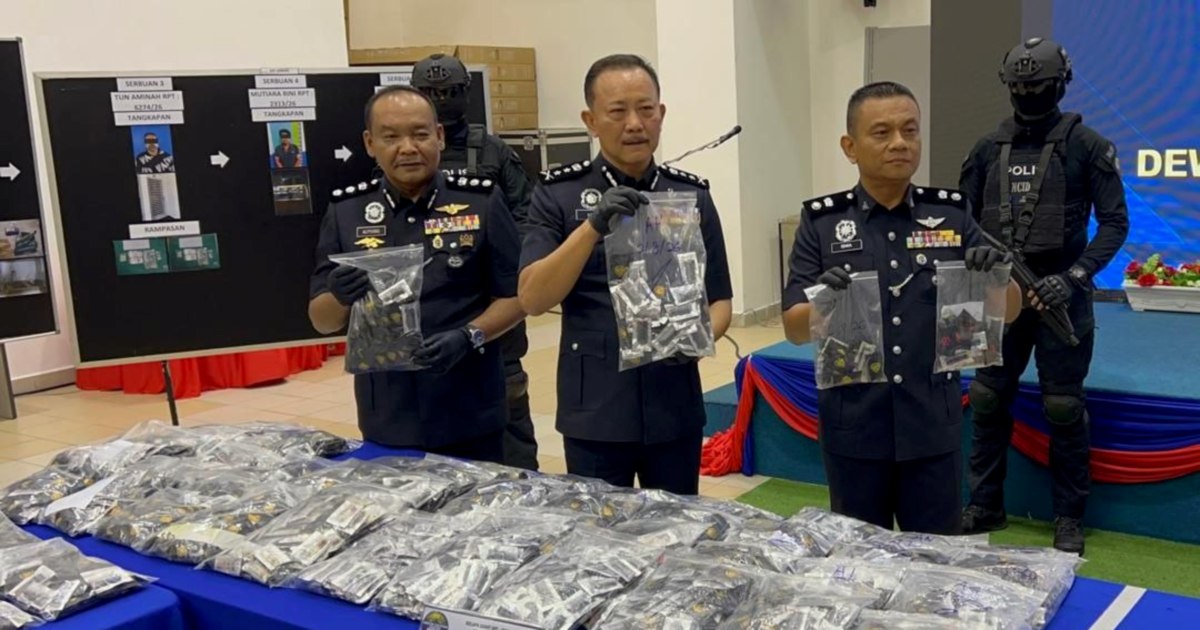 RM10.68m Drug-Laced Vape Syndicate Dismantled in Johor; Seven Arrested