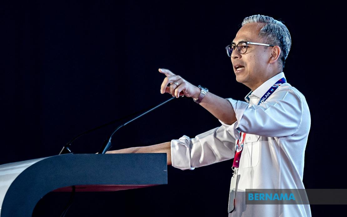 Growing National Pride: Malaysians Show Heightened Awareness of Flag Details, Says Fahmi
