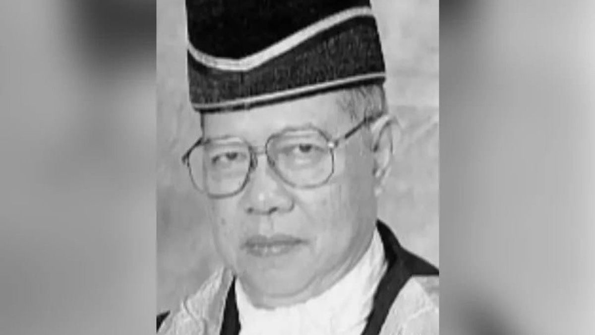 PM Anwar Extends Condolences to Family of Former Chief Justice Mohamed Eusoff