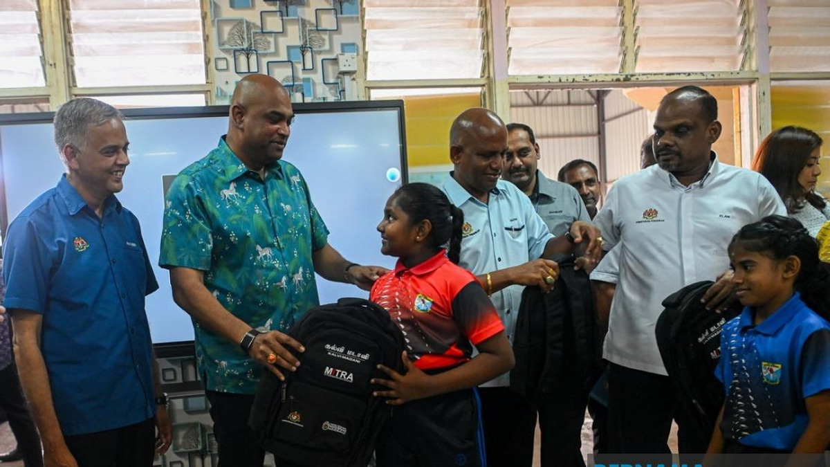 Locals Must Get Job Priority Before Foreign Workers, Says Ramanan