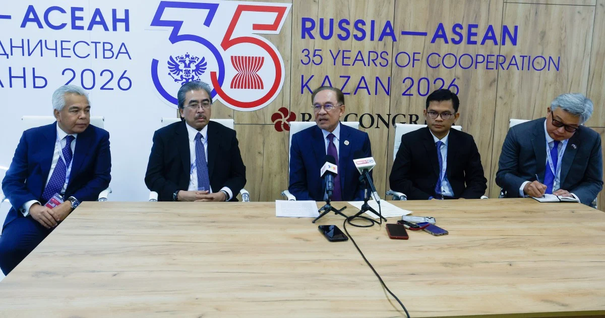 Malaysia to Fast-Track Visa-Free Entry for Russian Tourists, PM Says