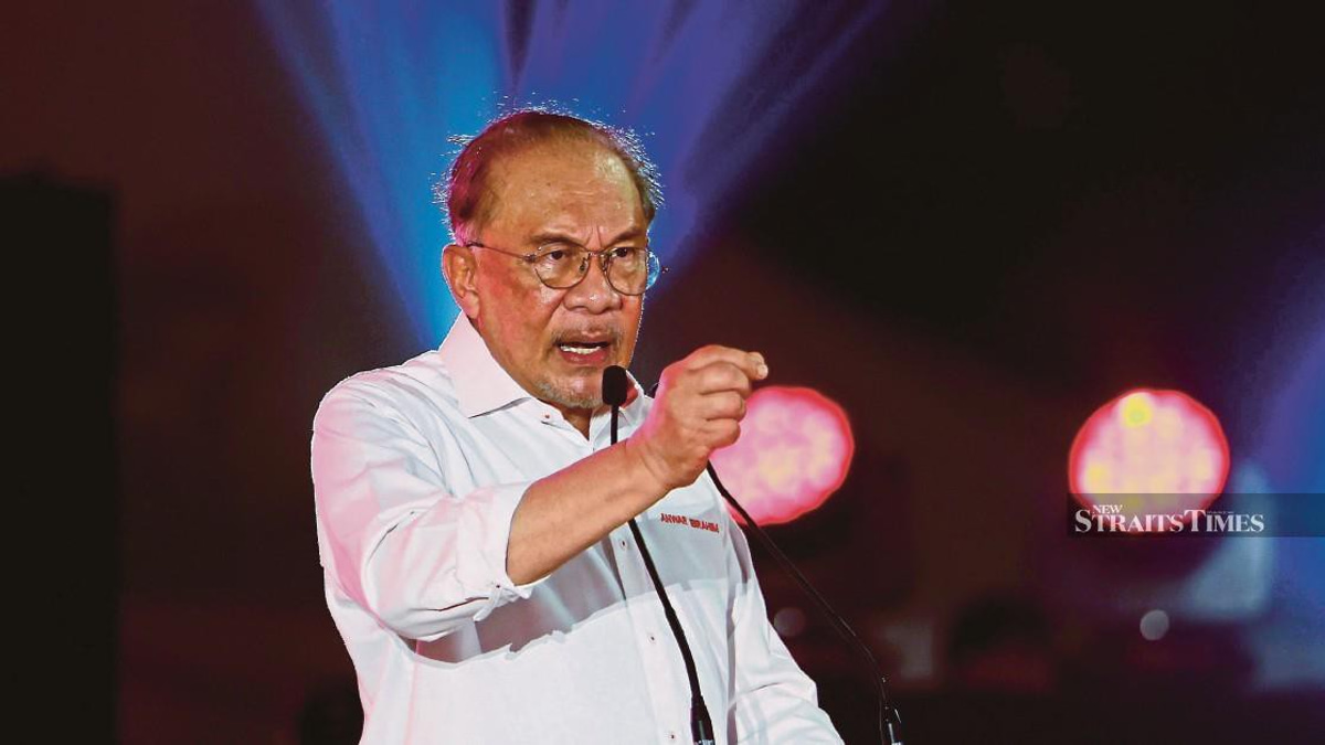 Anwar calls on Negri Sembilan voters to maintain PH support for sustained growth