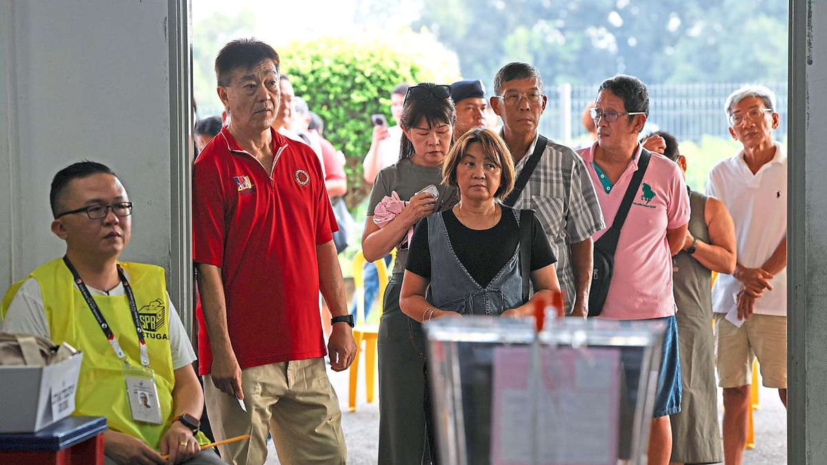 Malaysia's Political Frenemies: Why Allies Become Rivals and Rivals Become Bedfellows