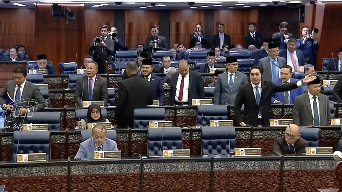 PN Lawmakers Stage Walkout as Speaker Rejects Delay to Special Parliament Session