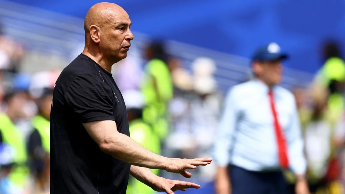 Egypt's Hossam Hassan brushes aside Salah discord rumours ahead of critical World Cup showdown