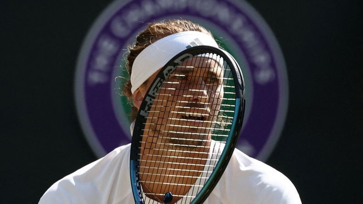 Zverev breaks two-year curse against Fritz to reach Wimbledon semi-finals