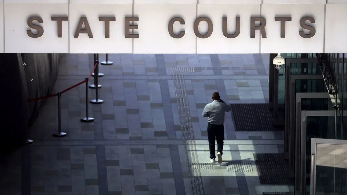 Singapore Father Charged with Child Abuse After Alleged Assault at Airport and Home