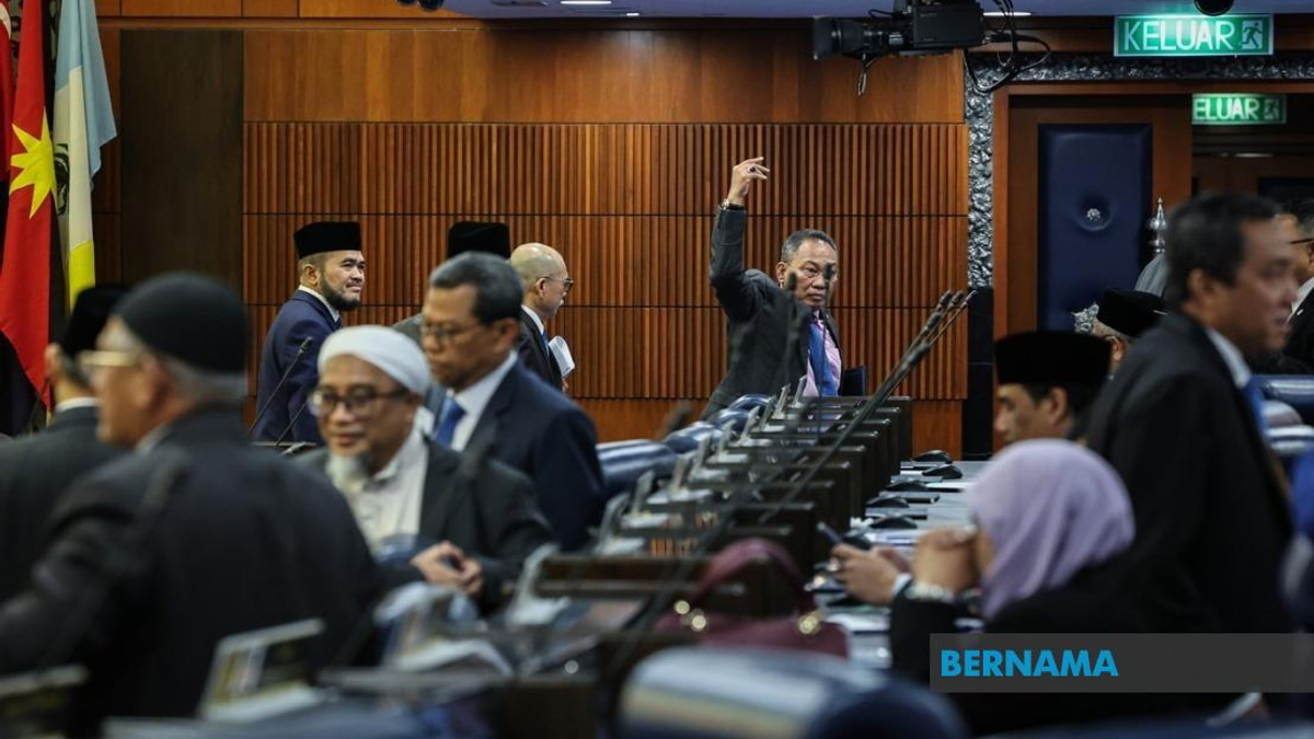 Opposition Boycott of Tabung Haji Debate Weakens Parliamentary Scrutiny, Experts Warn