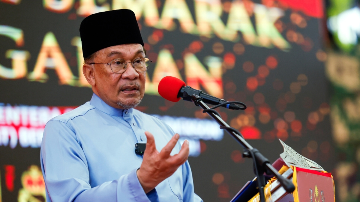 Anwar Defends Secrecy Around Tabung Haji RCI Report, Citing Stability Concerns