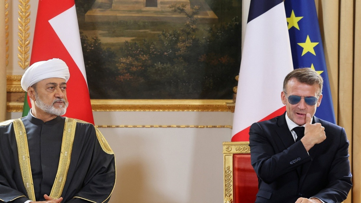 Macron's Aviators Return: French Leader Wears Signature Sunglasses at Oman Sultan Meeting