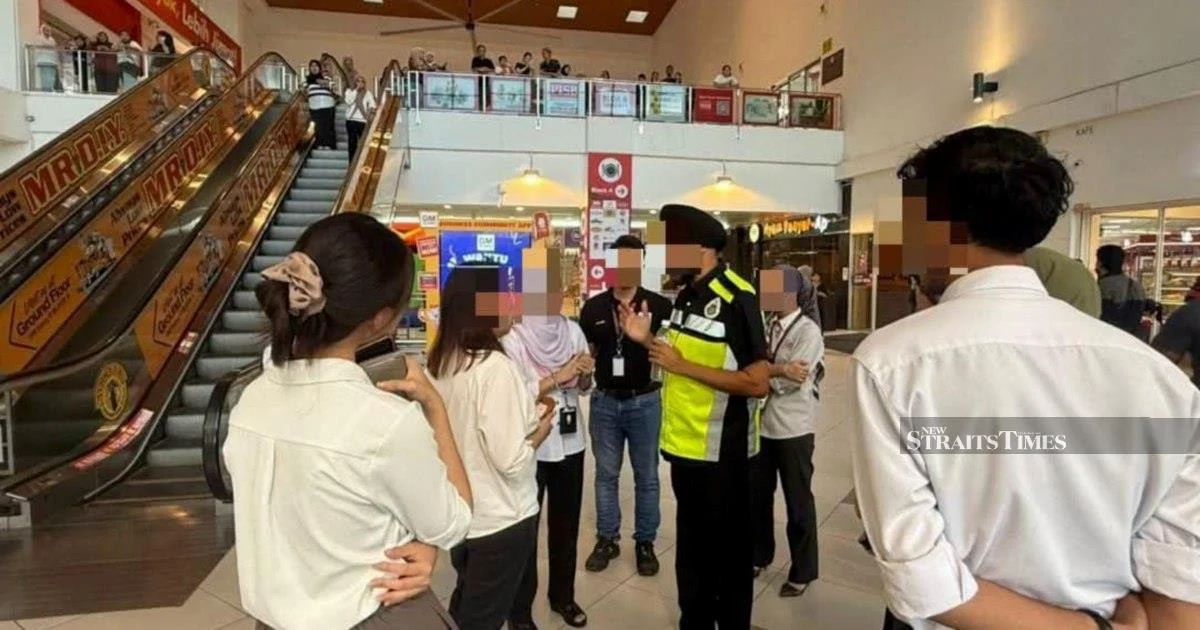 86 Undocumented Migrants Arrested in Immigration Raid at Klang Shopping Complex