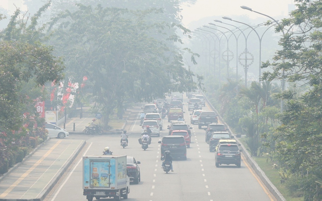 Indonesia's Air Pollution Crisis Deepens as Central Kalimantan API Surges to Hazardous 573