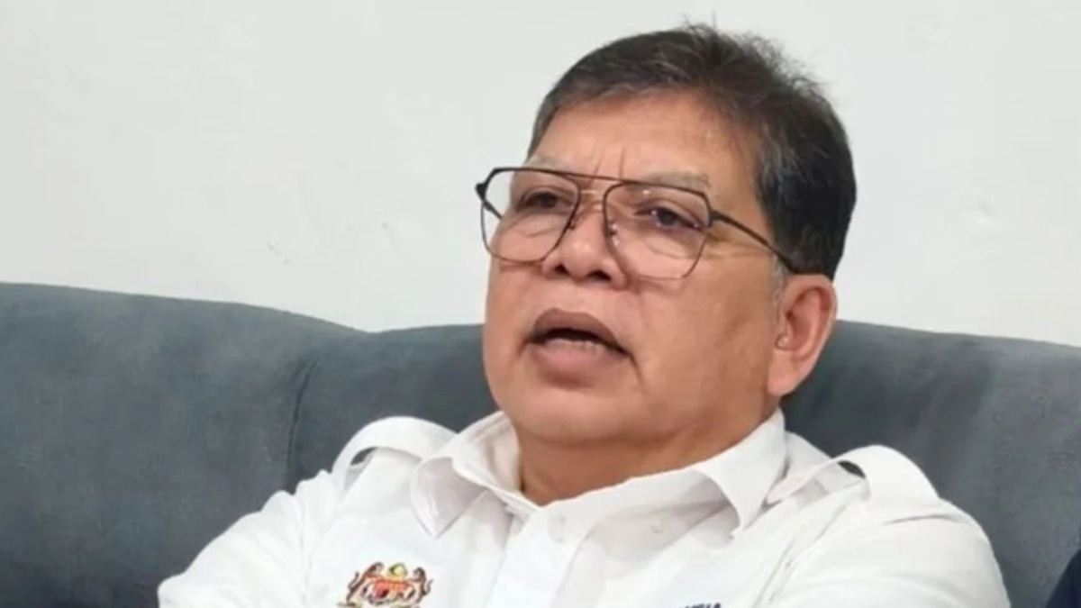 Hamzah Zainudin Reinstated as Opposition Leader Following PN's Formal Notice