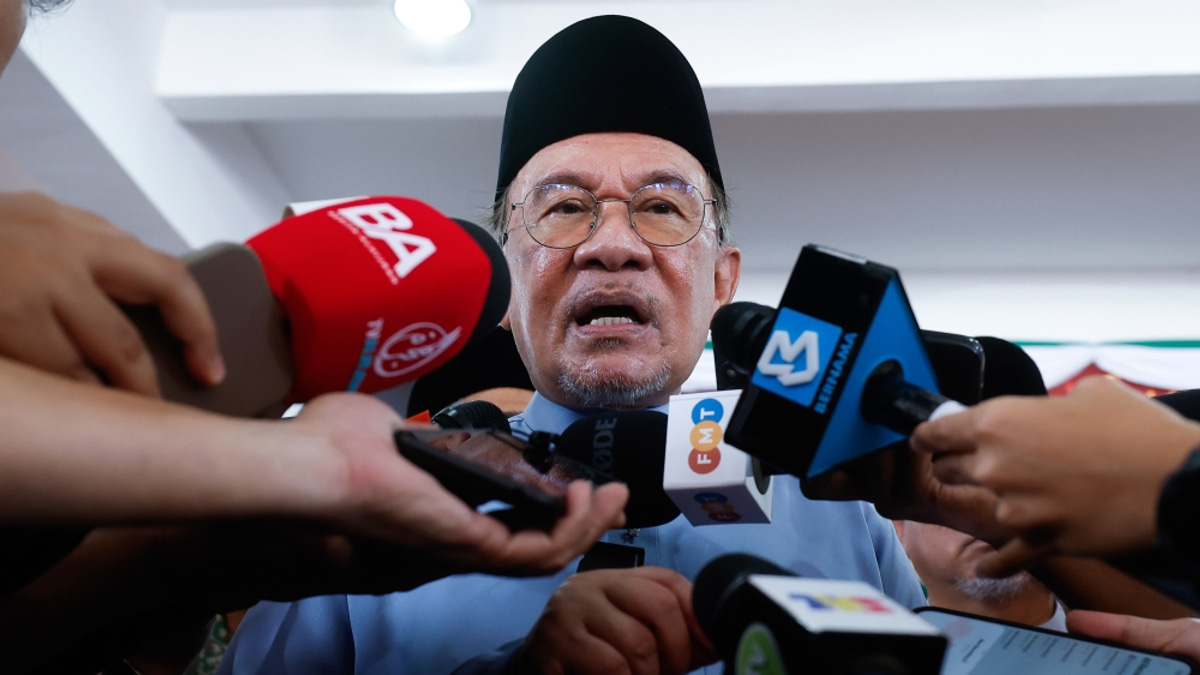 Malaysia to Push Forward on US Tariff Negotiations as Anwar Signals Relief Over Modest Rate