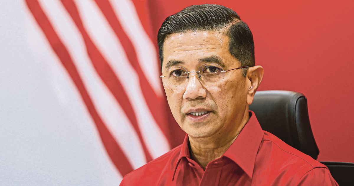 Azmin Dismisses Hadi's Claim That Bersatu Has Quit Perikatan Nasional
