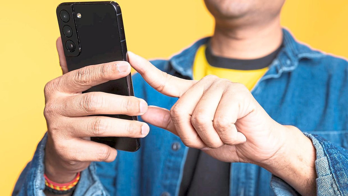 Malaysia's data watchdog investigates unauthorised disclosure of content creator's telecom account details