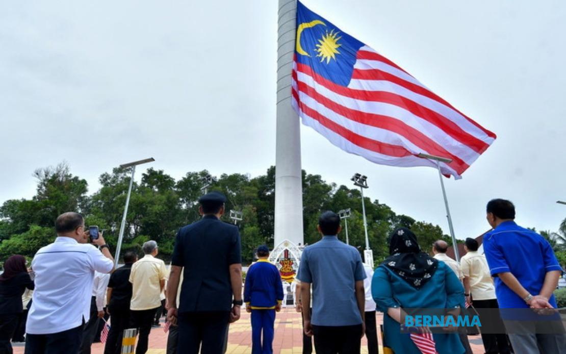 Sultan Sharafuddin: Jalur Gemilang Is Symbol of Unity for All Malaysians
