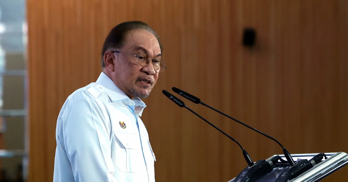 Anwar Refutes Allegations of Uneven Federal Development Funding to States