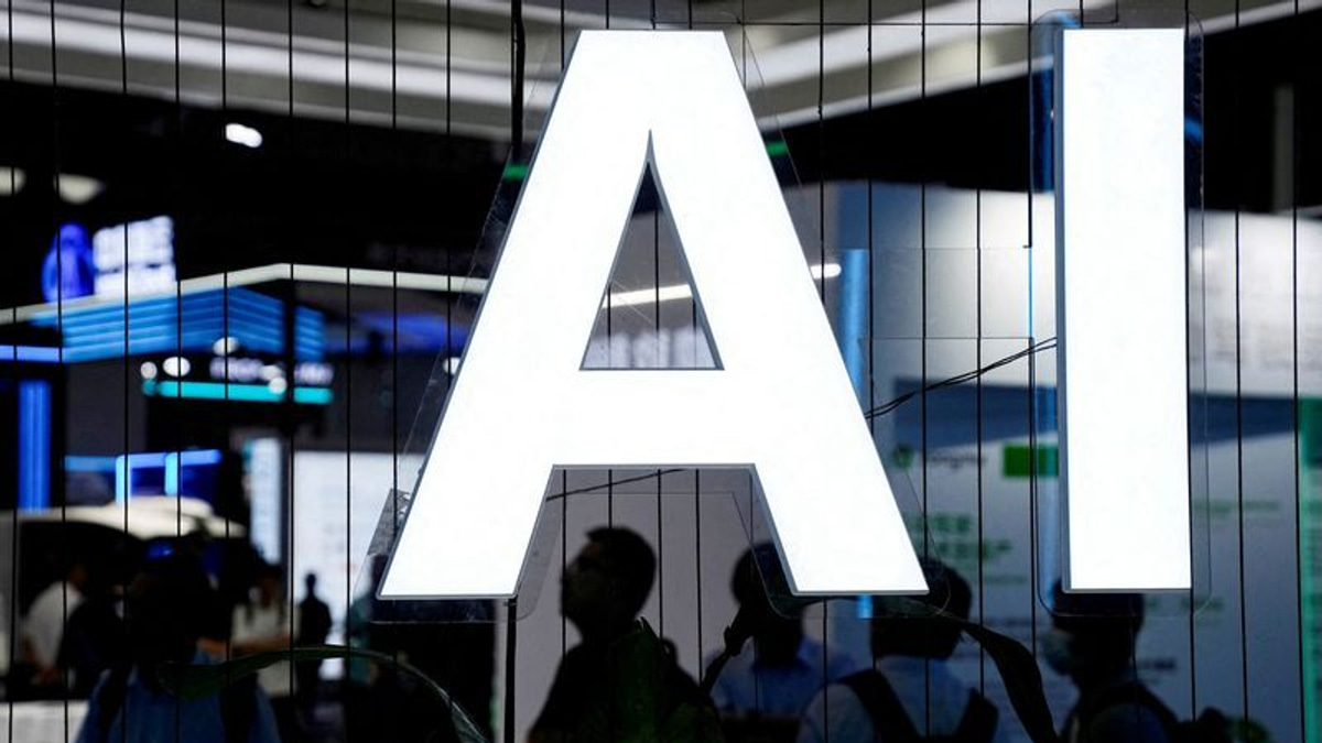 Nobel laureates and tech giants call for urgent AI economic policy framework