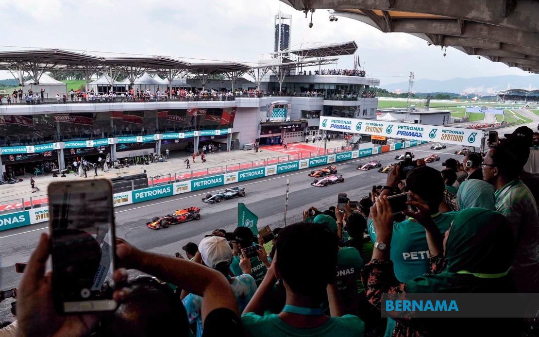 PM Anwar Rolls Out Affordable Formula 1 Tickets as Bahrain Grand Prix Returns to Sepang