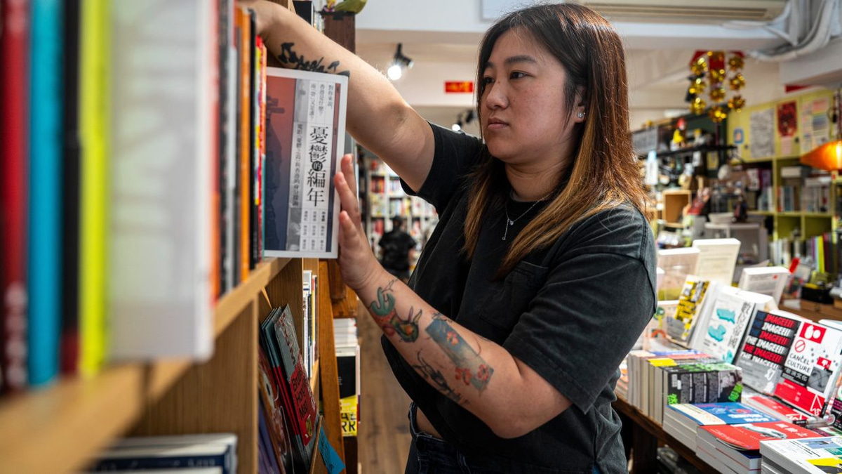 Hong Kong Police Arrest Bookstore Owner on Sedition Charges, Escalating Free Speech Crackdown