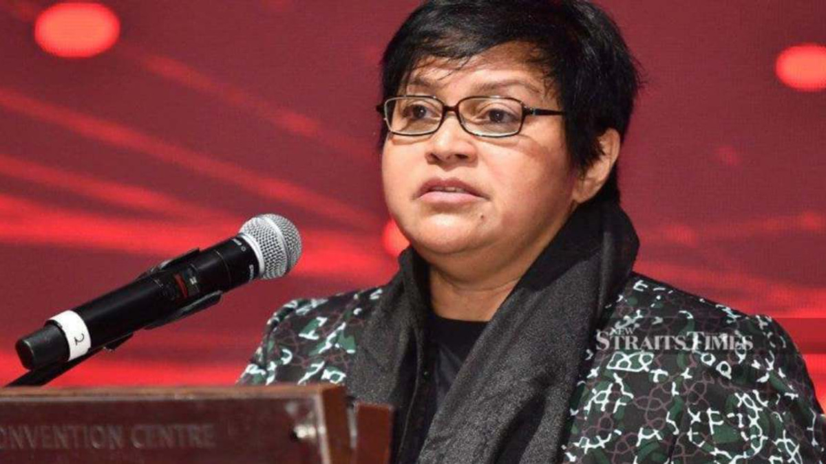 Coalition talks for Johor should wait until votes are counted, says Azalina