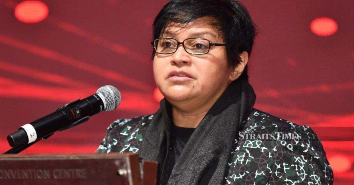 Coalition talks for Johor should wait until votes are counted, says Azalina