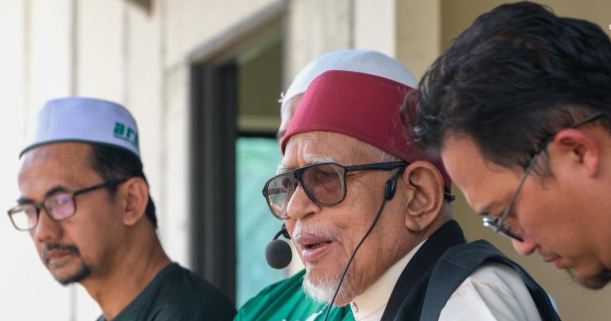 PAS President Hadi Calls for Malay-Muslim Unity with Moderate Non-Muslim Coalition Partners