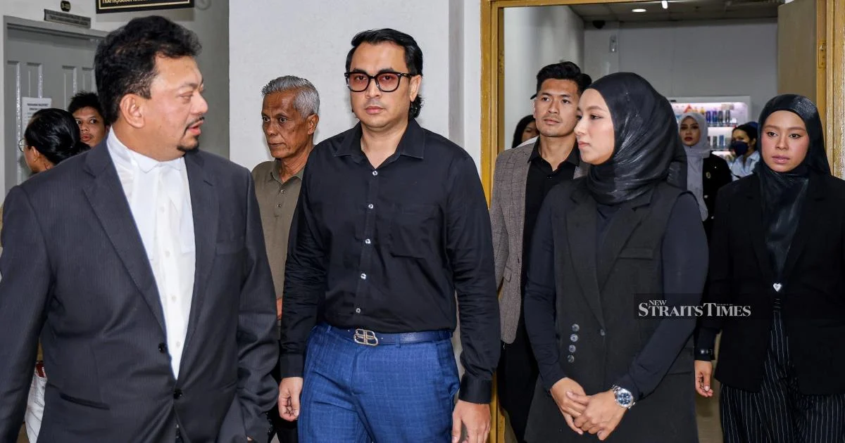 Two couples enter plea in widely-shared maid abuse case