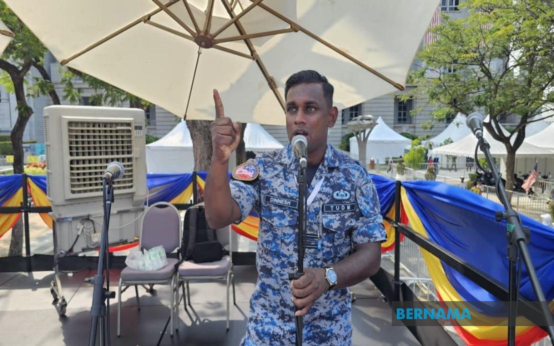 Voice of the Skies: How Major Dinnesh Narrates Malaysia's Aerial Spectacle