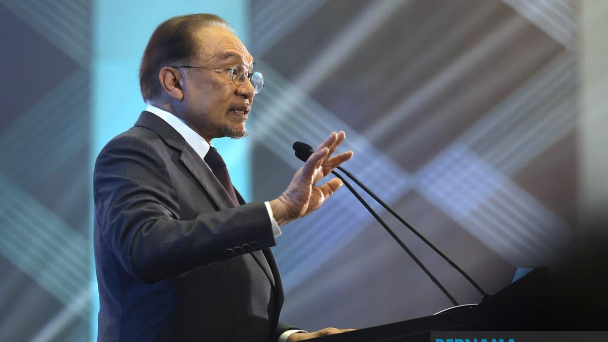 PM Anwar Urges Whole-of-Nation Security Strategy to Counter AI, Drones and Emerging Threats