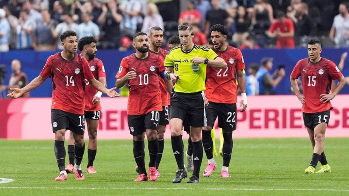 FIFA Refereeing Chief Defends Argentina's Controversial Win Over Egypt, Rejects Bias Accusations