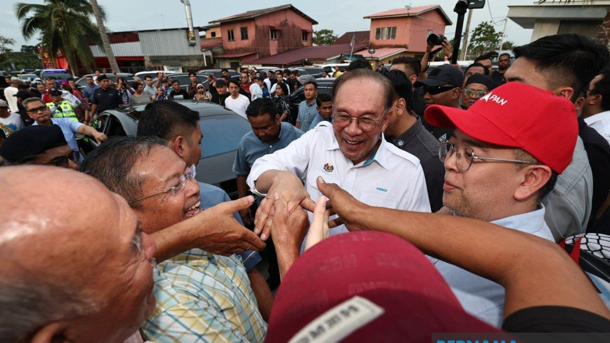 PM Anwar To Leverage Russia Visit For Long-Term Energy Security