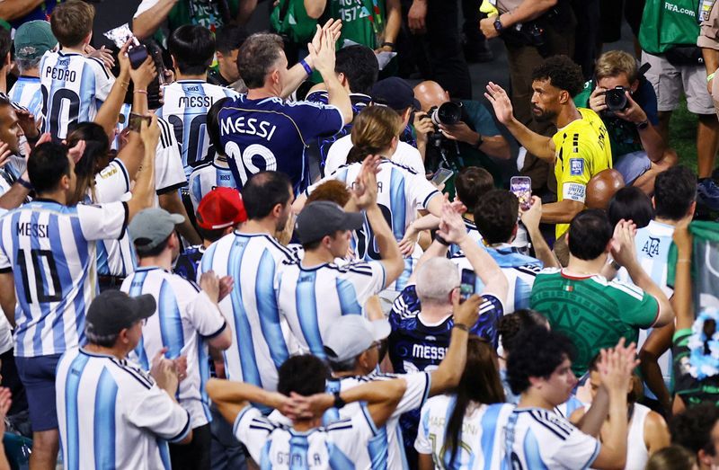 Argentina's Narrow Cape Verde Victory Exposes Defensive Frailties Ahead of Egypt Showdown