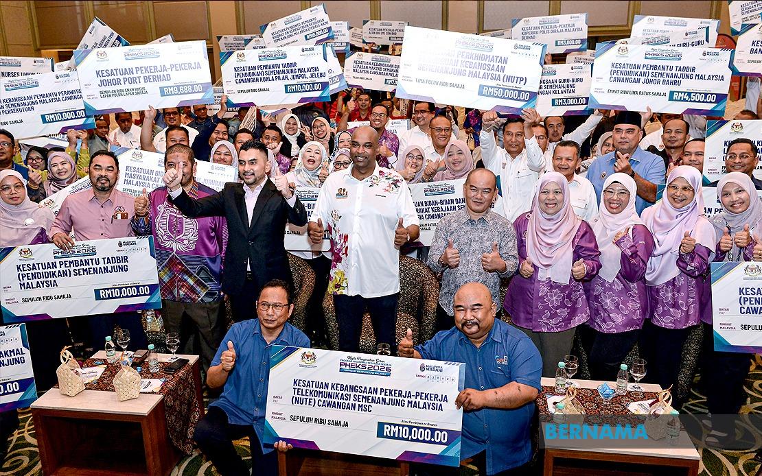 Malaysia's Union Membership Lags at Just 6% of Workforce, Minister Says