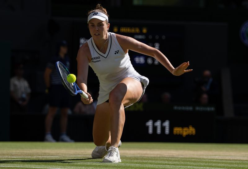 Noskova's Wimbledon Triumph: How a 21-Year-Old Czech Overcame Five Match Points to Claim Historic Title