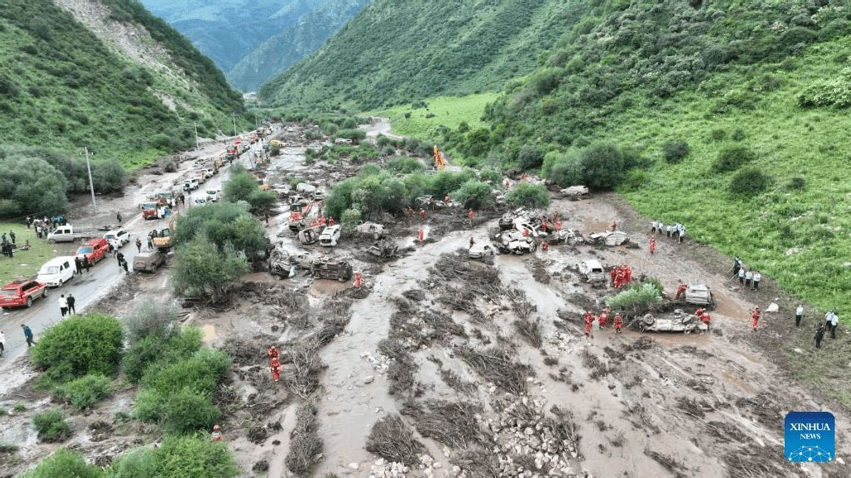 Flash flood in China's Gansu kills 10 as Typhoon Noul batters southern coast