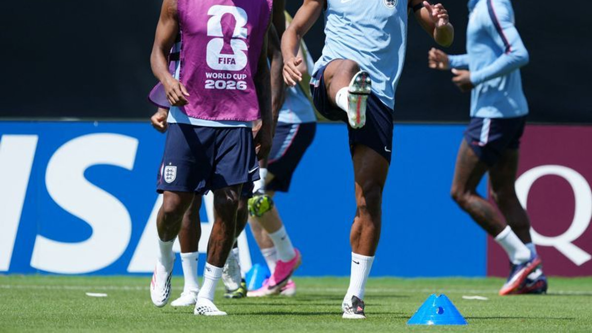 England Unified and Resolute as Tuchel's Squad Prepares for Argentina World Cup Semi-Final