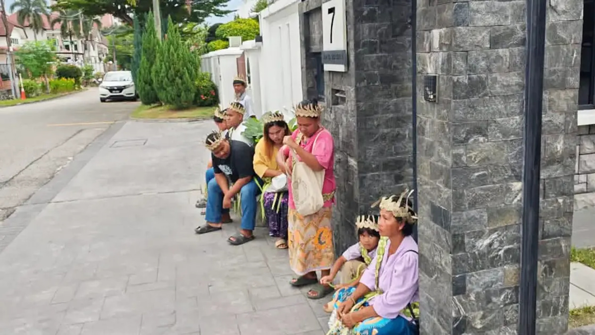 Three Orang Asli Released Following Land Dispute, Anwar Says Federal Level to Engage Pahang