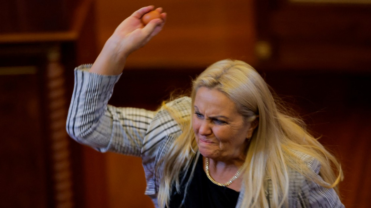 Kosovo's Political Crisis Deepens as Opposition Escalates Disruption in Parliament