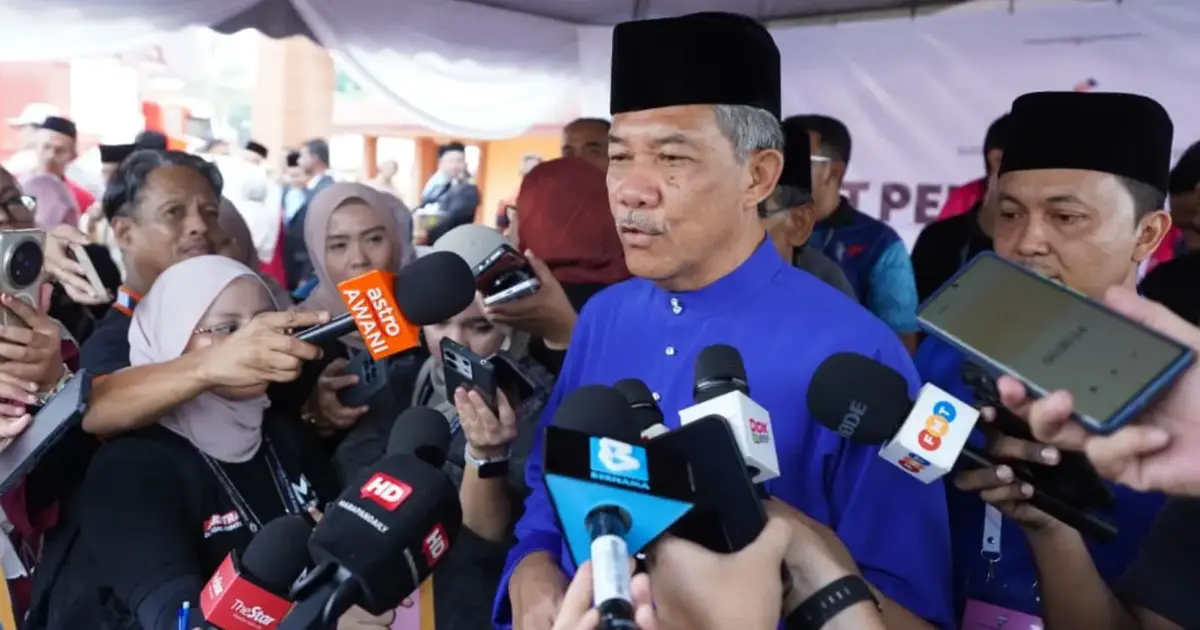 Mohamad Hasan Warns BN Candidates Against Using Negeri Sembilan Adat in Campaign