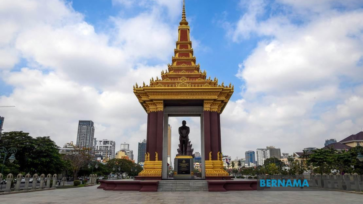Southeast Asia's July Snapshots: From AI Diplomacy to Green Energy Drives Across the Region