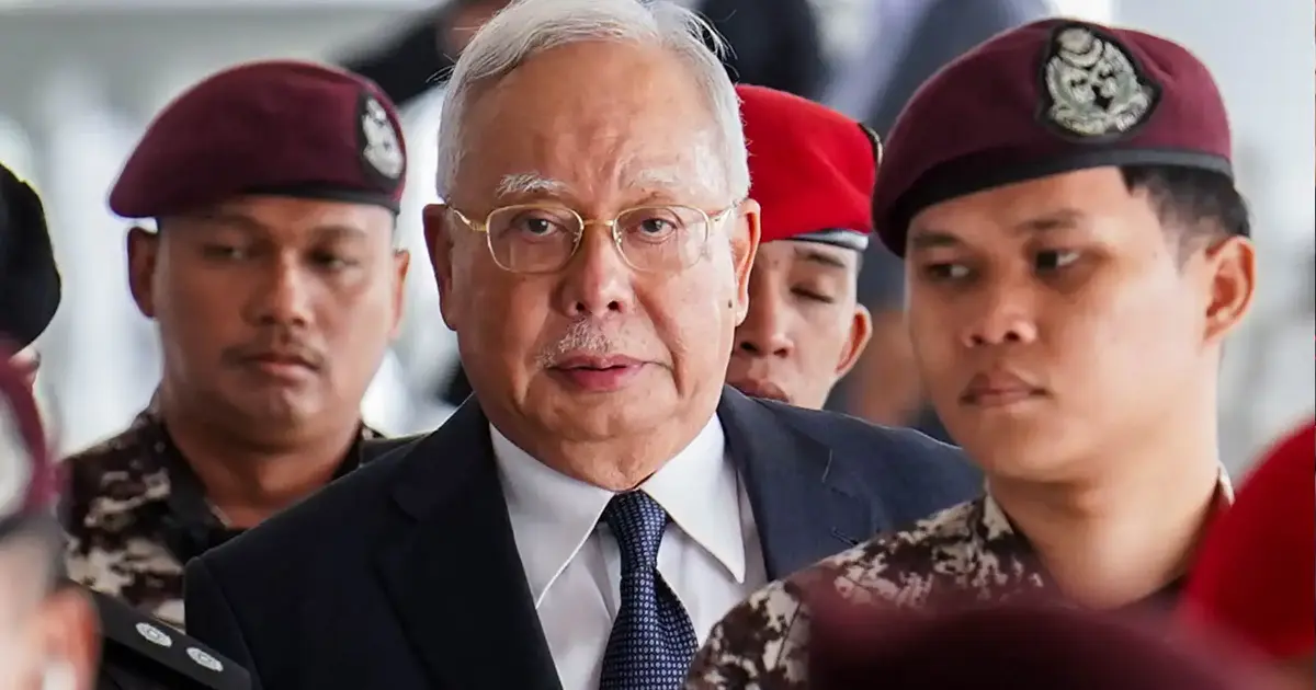 Insolvency would make tax fight pointless, Najib's defence argues