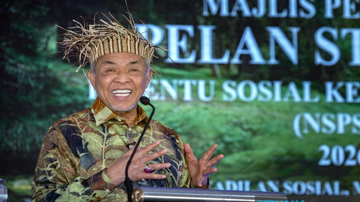 Ahmad Zahid Asks Malaysians to Pray for Anwar's Recovery After Surgery